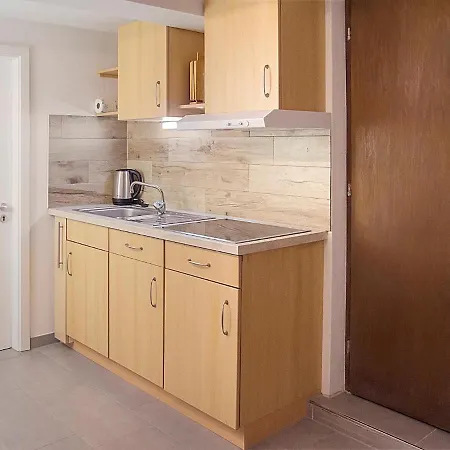 Kellerwohnung Benjamin *